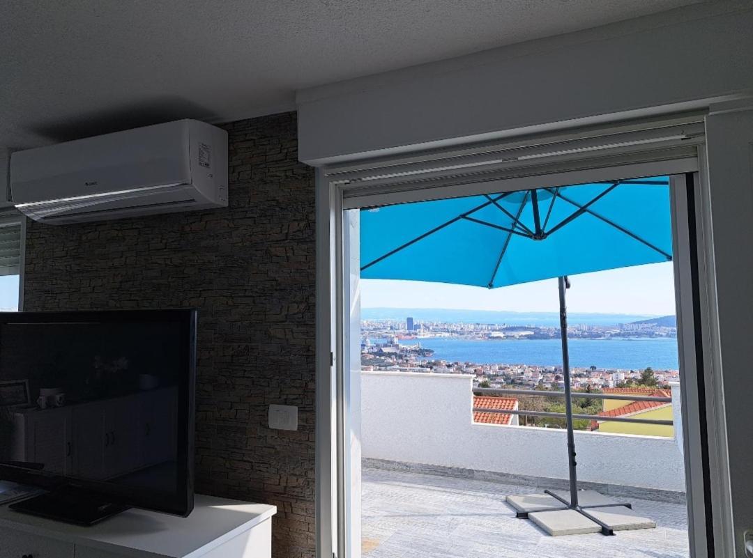 Beautiful Duplex Apartment With View Kaštela Exterior foto